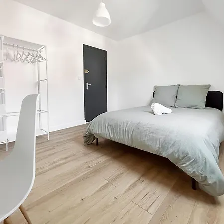 Maison Spacieuse, Proche Commodites & Transports * 鲁贝