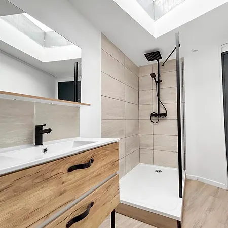 Maison Spacieuse, Proche Commodites & Transports 鲁贝